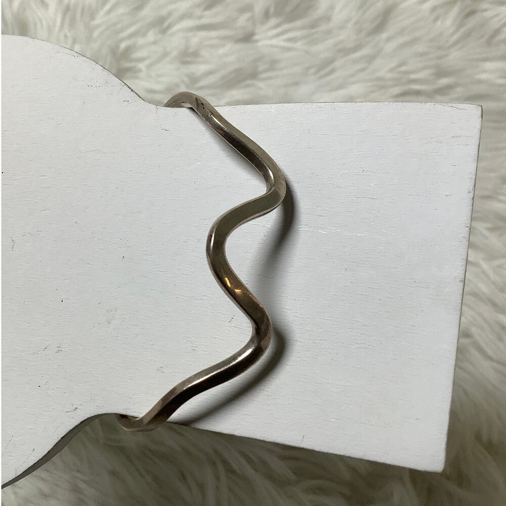 925 Sterling Silver Wavy Wave Cuff Bangle Bracelet Minimalist Elegant E20-22